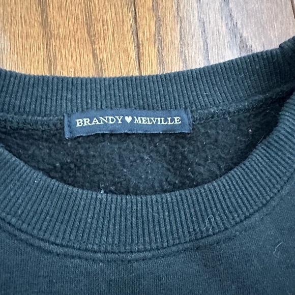 BRANDY MELVILLE CROSSROADS CROPPED SWEATER - Picture 6 of 6